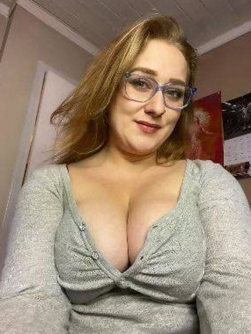 ✨💚✨ 42+ᗪIᐯOᖇᑕEᗪ ᕼOᖇᑎY ᑕOᒪᒪEGE TEᗩᑕᕼEᖇ ᒪOOKIᑎG ᖴOᖇ ᗷEᗪᖇOOᗰ ᖴᑌᑎ ✨ 💚✨