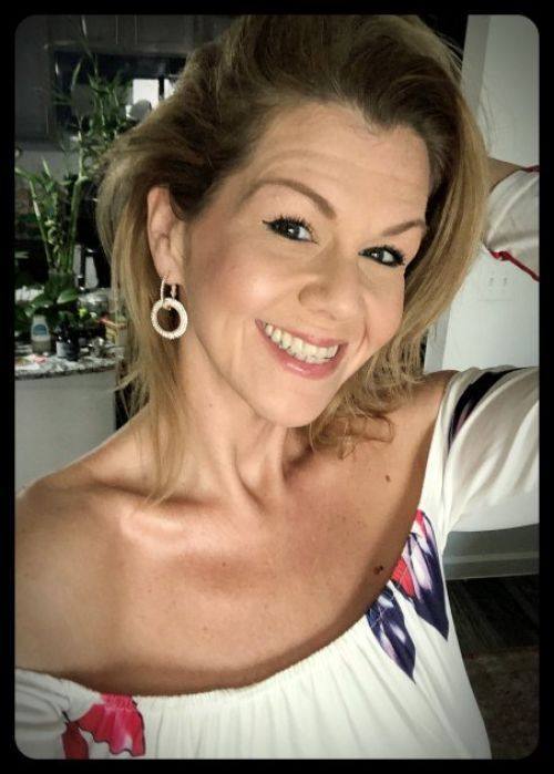 🔴🔴💕 UNSATISFIED HOUSEWIFE 🔴🔴 🔴🔴 Husband Don’t Fuck me almost 3 months……!!! 🔴🔴 ✅ ✅ I’m hungry for sex ✅ ✅ 💕 NEED SECRET SEX 💕🔴